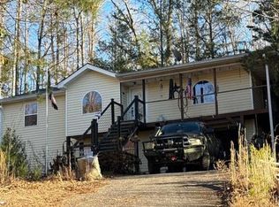 553 Grayce Ln, Hiawassee, GA 30546