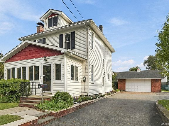 3rd image of 8 Lancaster Avenue