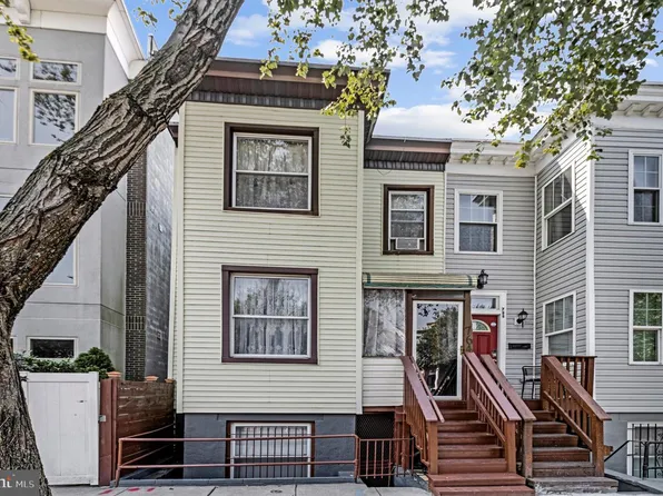 764 Park Rd NW, Washington, DC 20010