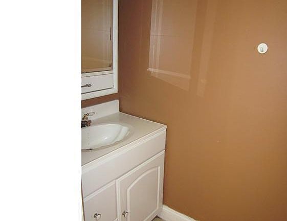 3rd image of 157 Channing Dr