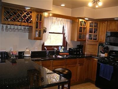 4th image of 5801 W 220th St
