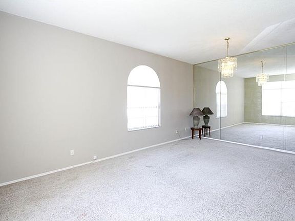 4th image of 14704 Day Lily Ct