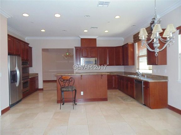 3rd image of 8161 Pavarotti Ave