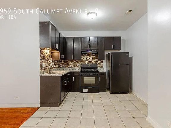 4th image of 6959 S Calumet Ave