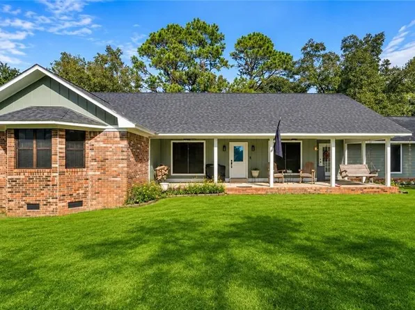 13130 McClinton Rd, Grand Bay, AL 36541