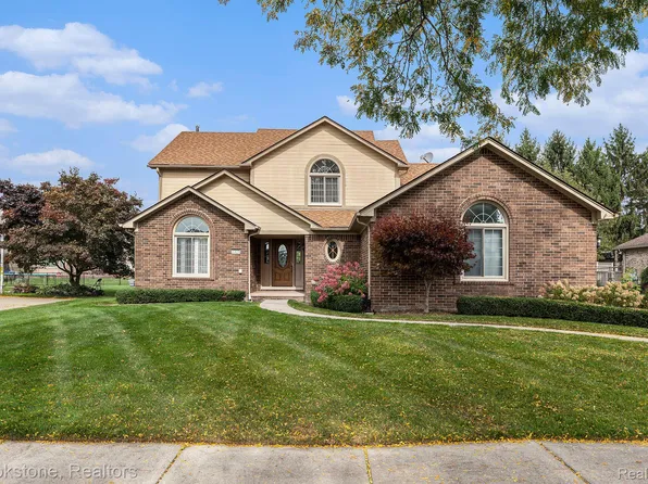 4429 Turmeric Dr, Sterling Heights, MI 48314