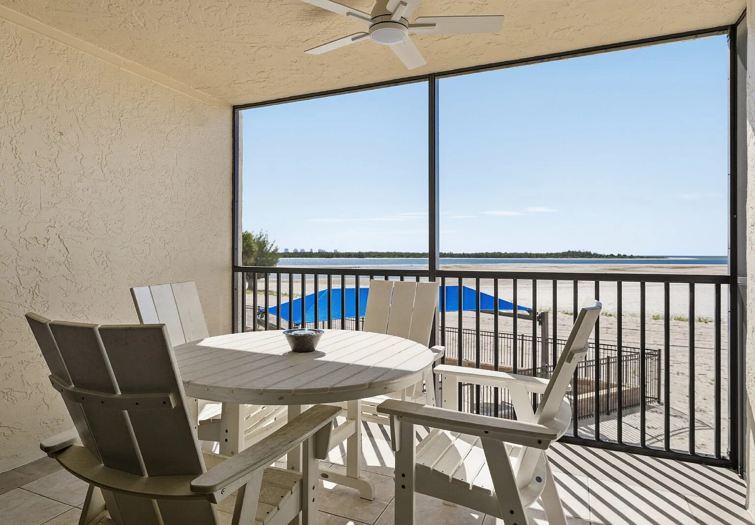 2 bed, 2.0 bath, $3,500 — Photo 2