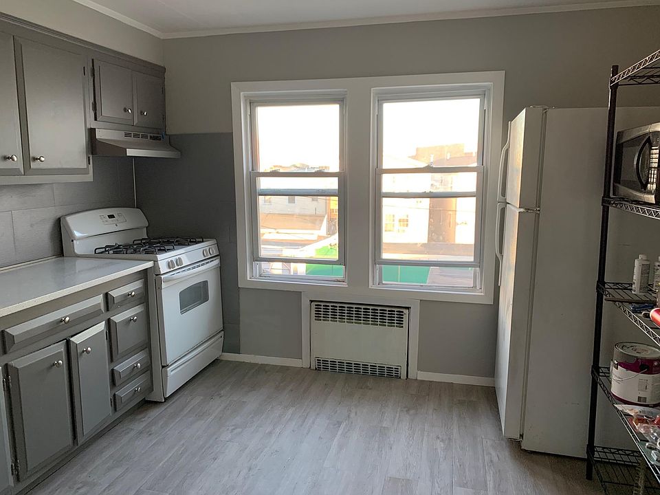 1st image of 3158 John F Kennedy Blvd #2