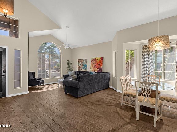 5th image of 17204 E KENSINGTON Place