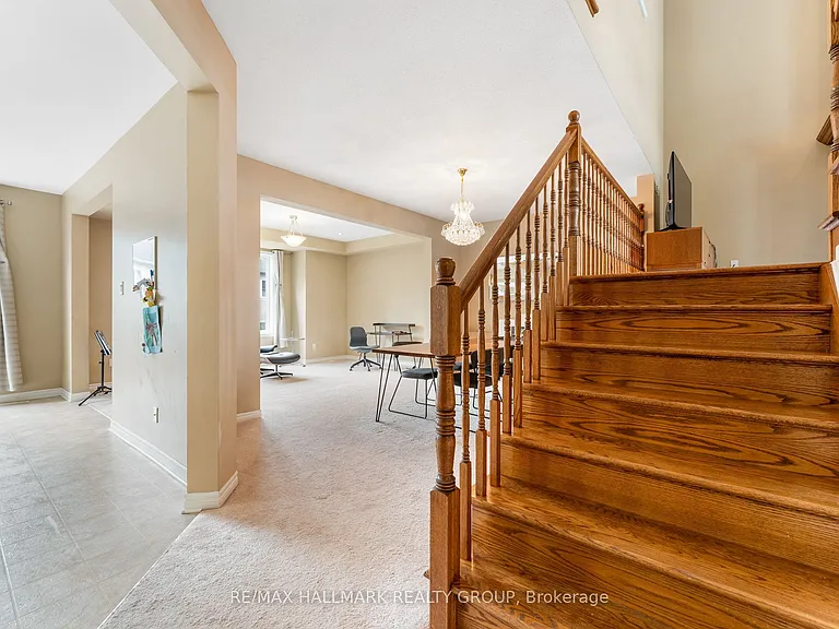 224 Tempest Dr — Photo 5
