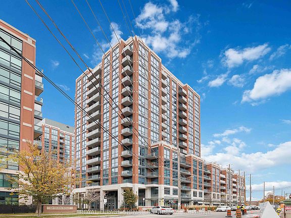 3rd image of 31 Tippett Rd #332