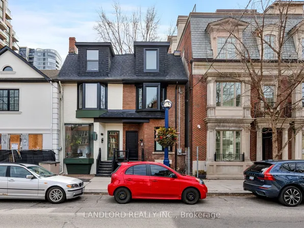 107A Scollard St, Toronto, ON M5R 1G4