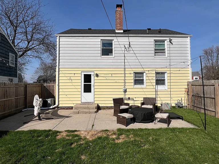 132 E Tasher St — Photo 20