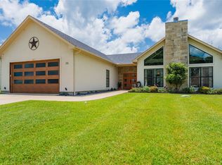 310 Splitrail Dr, Kemp, TX 75143
