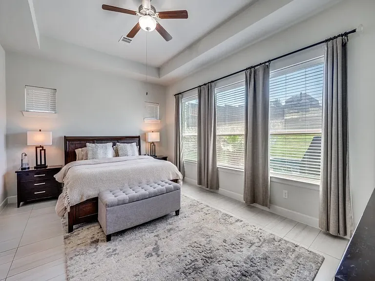1044 Myers Park Trl — Photo 7