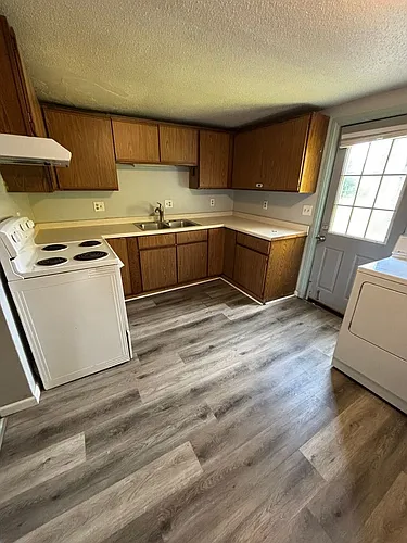 1026 Jackson St Photo 1