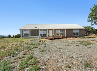 26 Troxel Ln, Tijeras, NM 87059