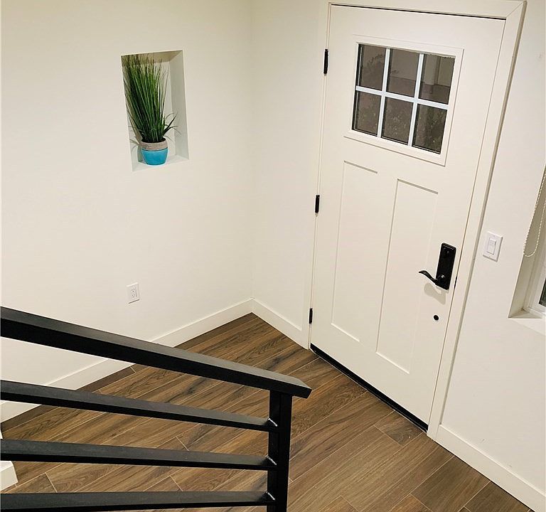 1st image of 4818 Satsuma Ave #2