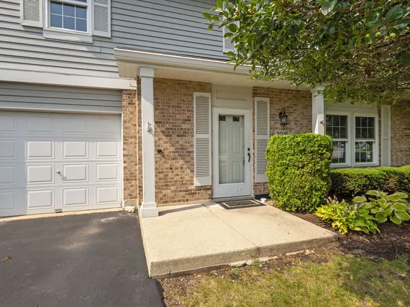 3016 Anton Dr, Aurora, IL 60504