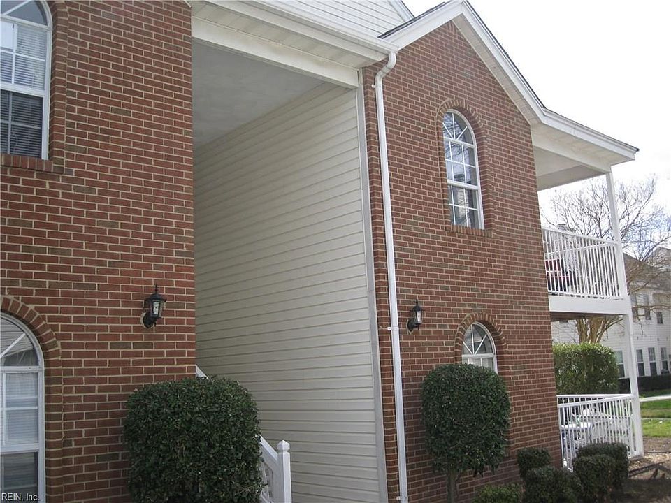1st image of 4315 Briarbush Ln