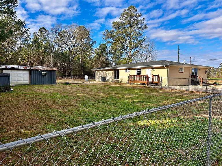 718 Camp Swamp Rd — Photo 4