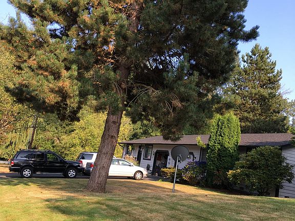 4th image of 26921 NE Bird St