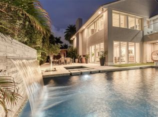 524 Poinciana Dr, Fort Lauderdale, FL 33301