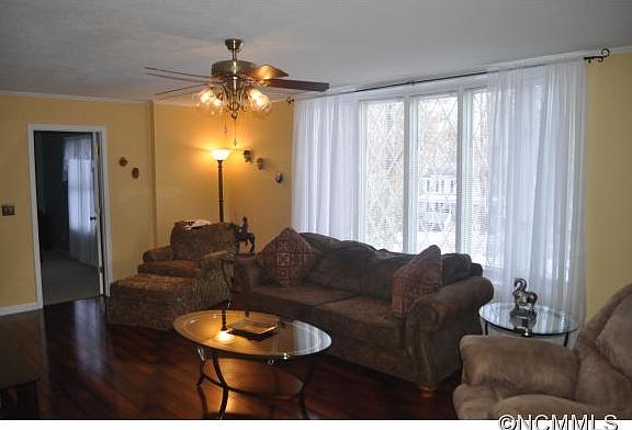 5th image of 316 Winding Way Ln