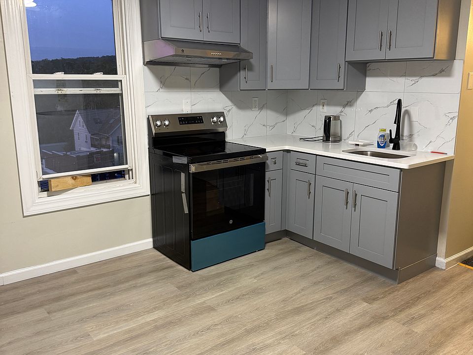 1st image of 75-77 Perry Ave #2