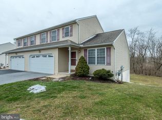 344 Monroe St, Denver, PA 17517