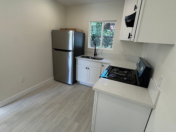 2nd image of 241 N Park View St #241