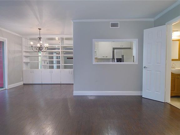 3rd image of 6718 Silvermine Dr APT 1304