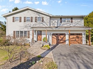 4370 Canal Rd, Spencerport, NY 14559