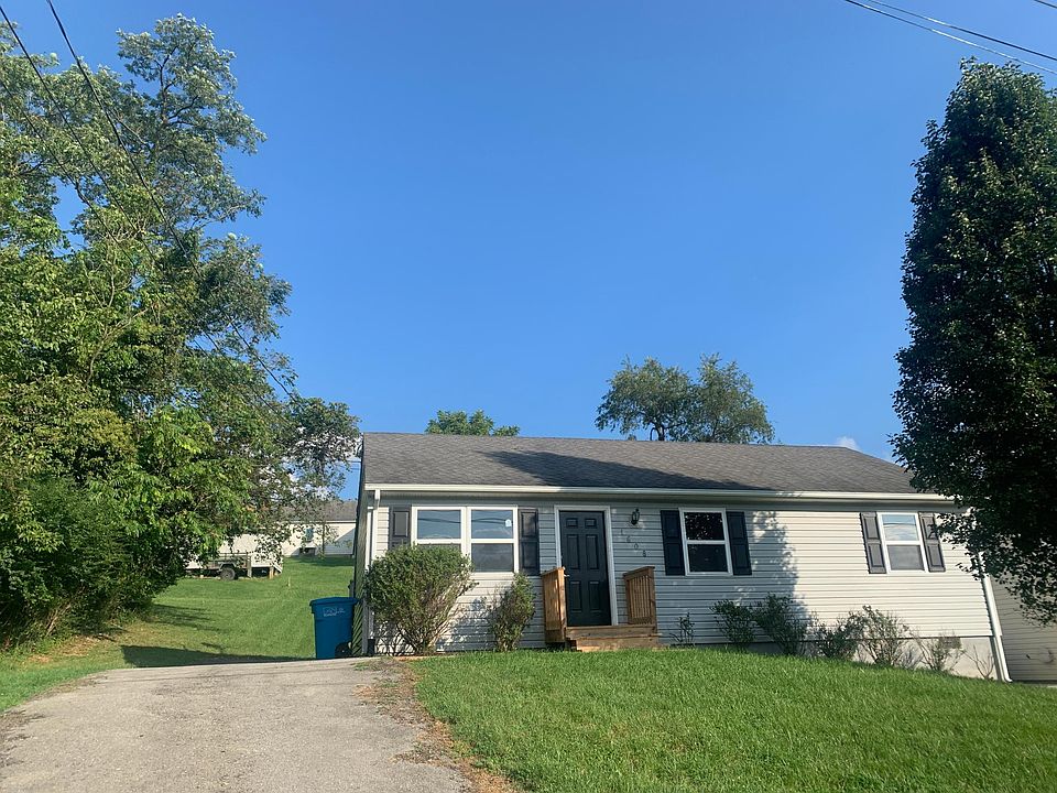 1st image of 1608 18th St SE