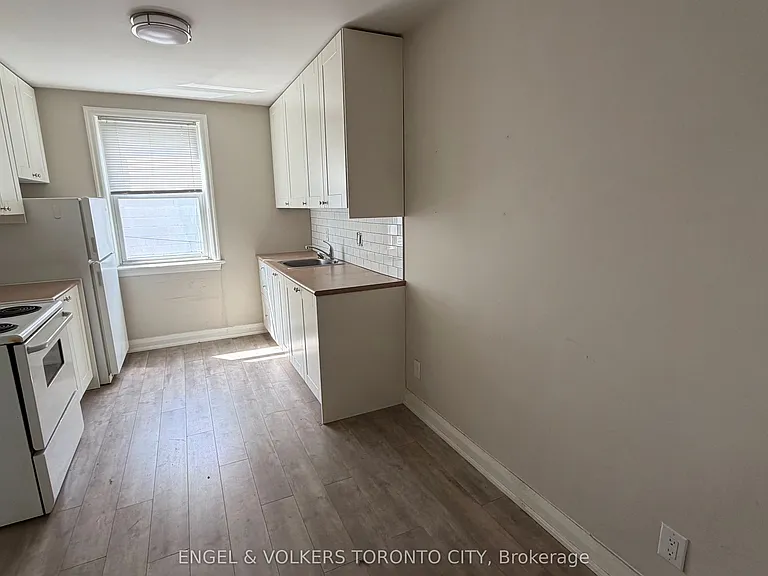 15191 Yonge St #2 — Photo 7