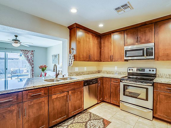 5th image of 4621 W Laurie Ln