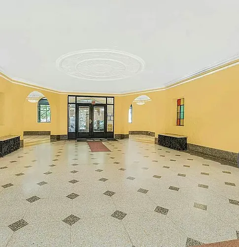 225 Bennett Ave #2H Photo 1