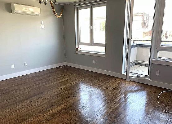 4th image of 62 E 21st St #5F