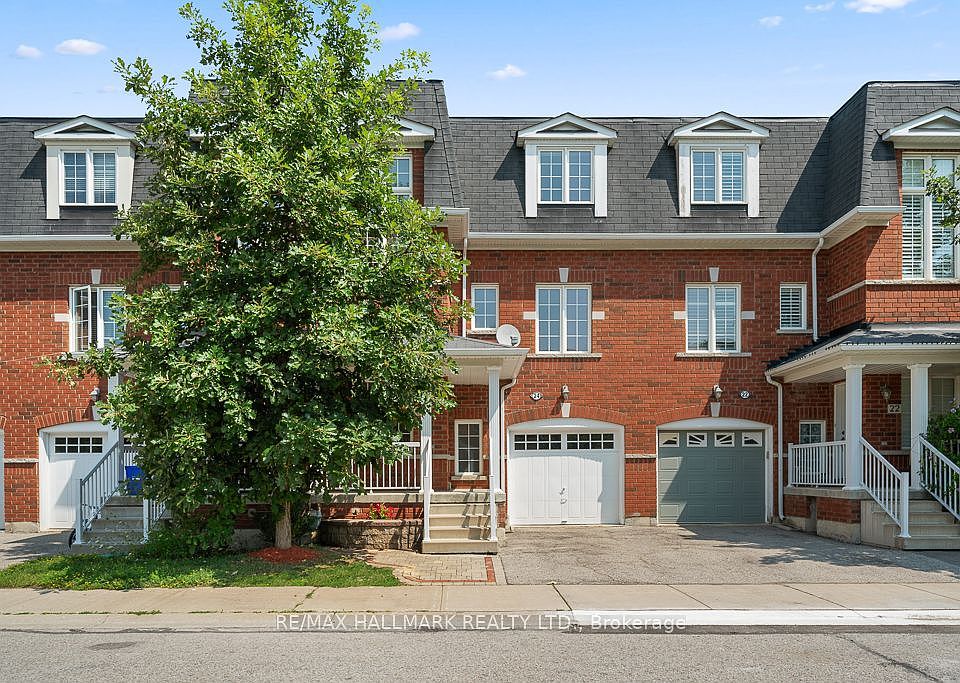 1st image of 15 Old Colony Rd #24
