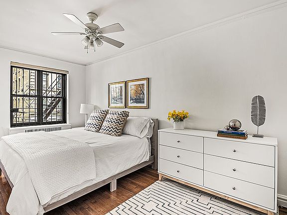 5th image of 210 W 103rd St APT 2E