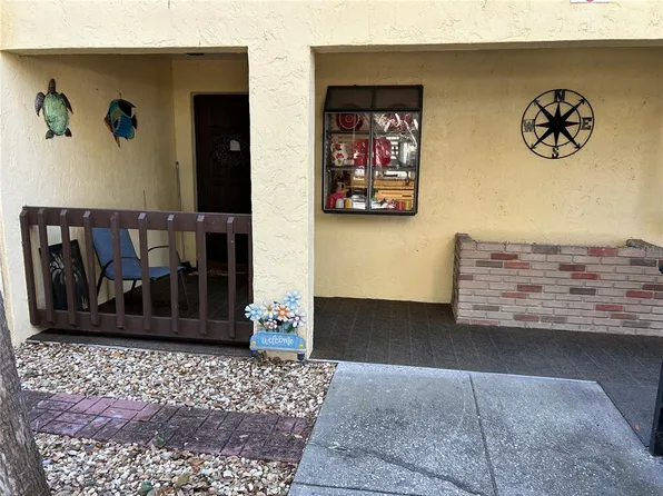 4412 Spicewood Dr APT E, Bradenton, FL 34208