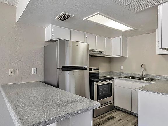 2nd image of 3500 N 15th Ave