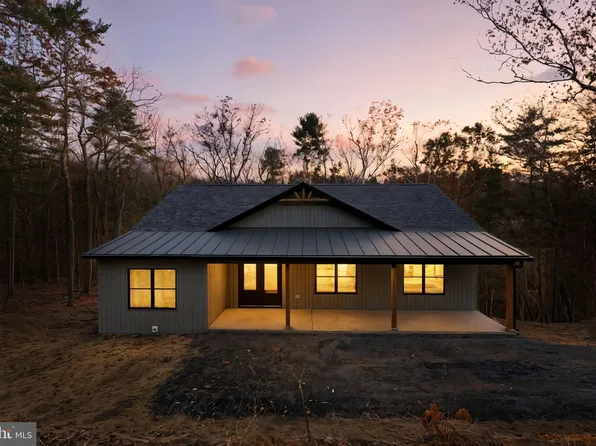 125 Crab Apple Rd, Mount Jackson, VA 22842