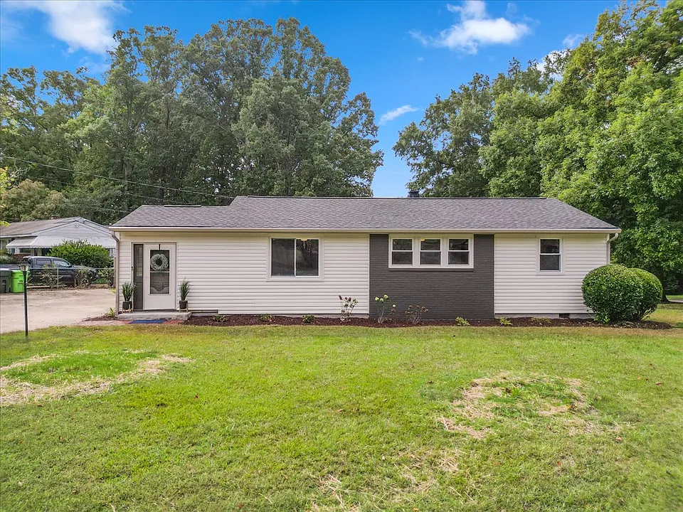 3437 Apache Dr