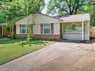 1327 Woodston Rd, Memphis, TN, 38117