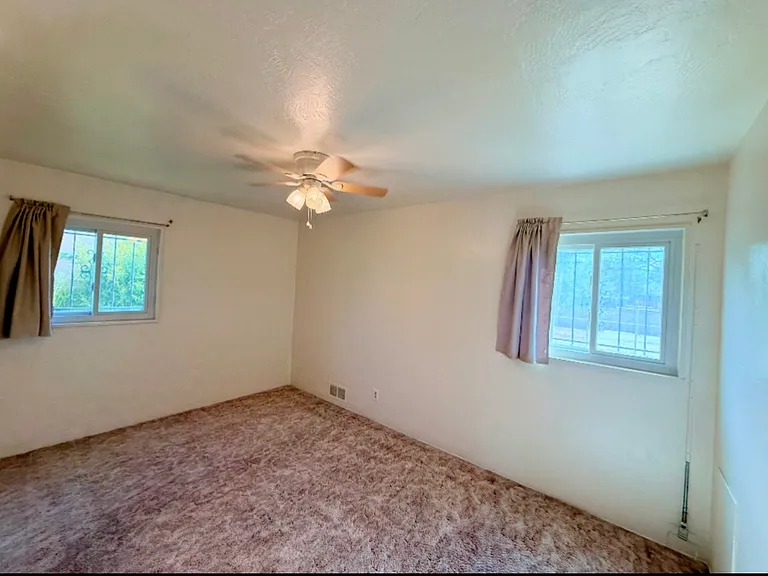 1333 Lafayette Dr NE — Photo 7