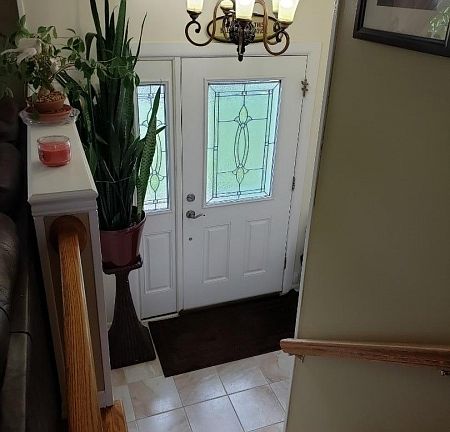3rd image of 975 Dewey Ave