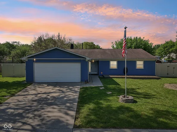 7645 Madden Dr, Fishers, IN 46038