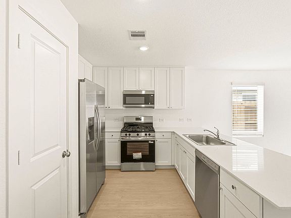 5th image of 6034 Ash Willow Ct