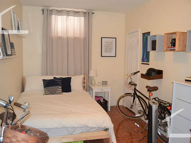 72 Babcock St #7 — Photo 3